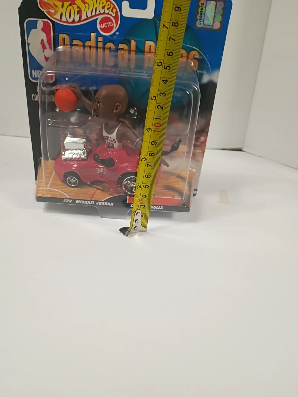 Mattel Hot Wheels 1998 NBA Radical Rides MICHAEL JORDAN #23 Chicago Bulls 1:43